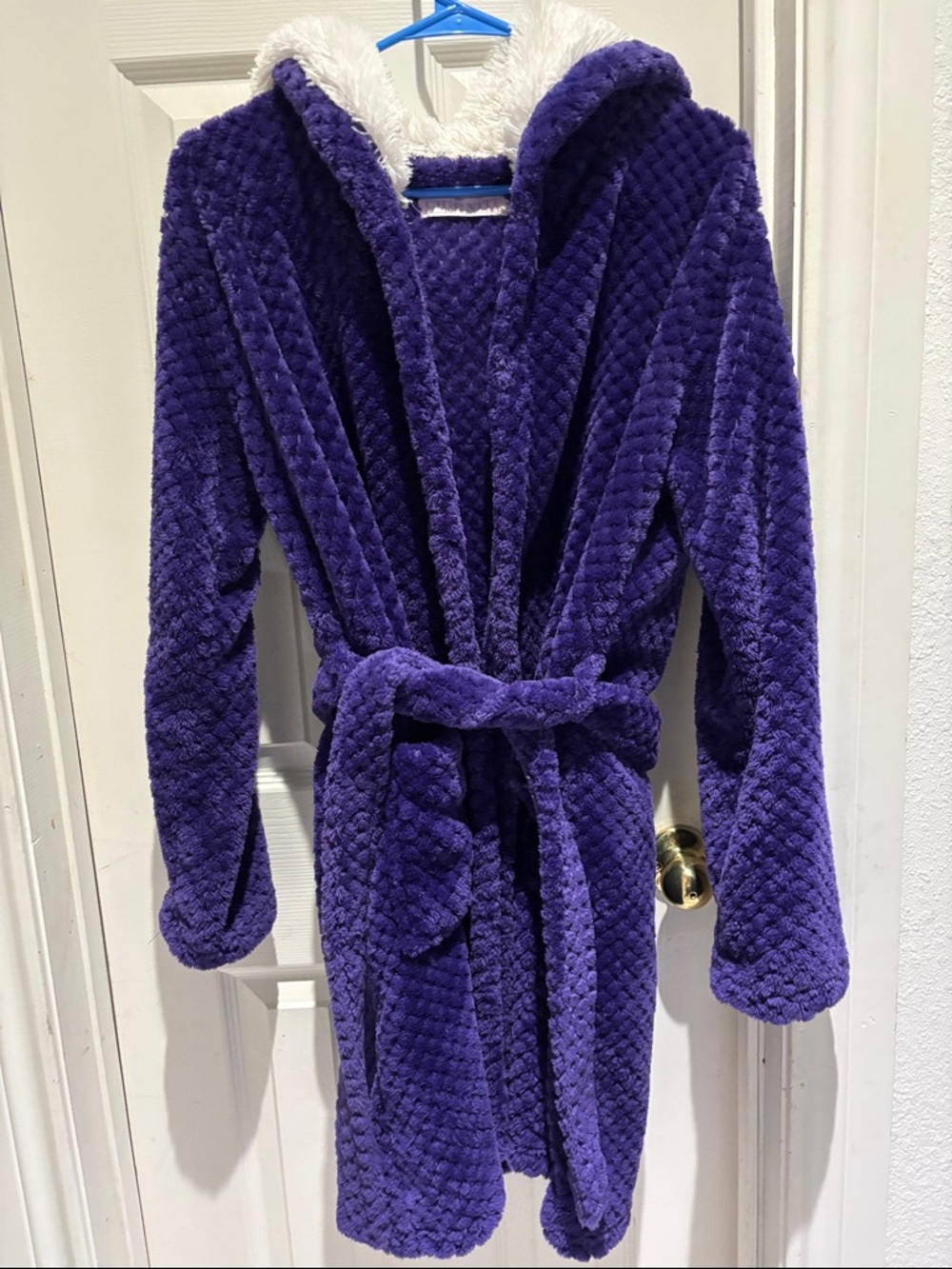 Cozy Plush Hooded Robe - Purple